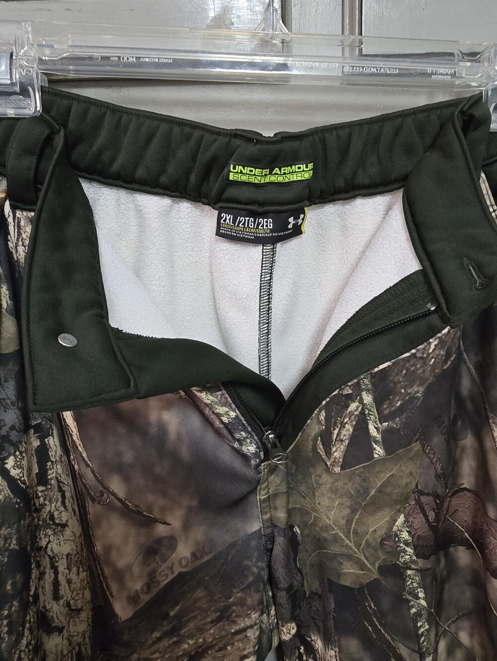 Under Armour Camo Hunting Pants - Picture 11 of 11